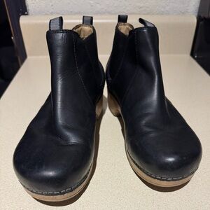 Dansko Becka black leather ankle boots